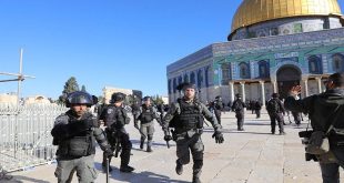 Fuerzas israelíes asaltan la sagrada mezquita Al-Aqsa