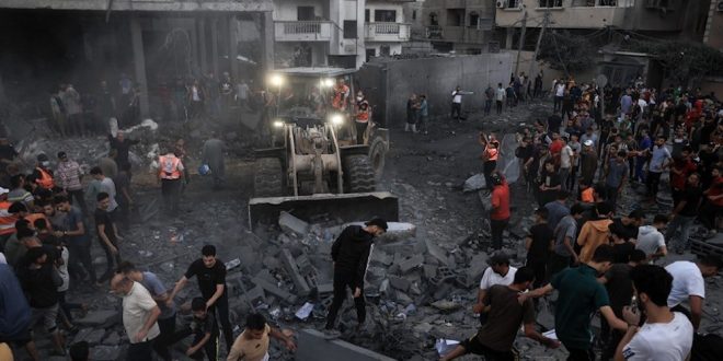 Decenas de palestinos mueren en nueva jornada de bombardeos israelíes contra Gaza