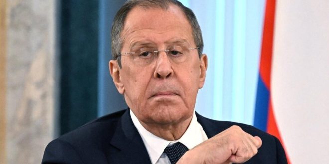 Lavrov: Occidente no podrá pasar el límite con Rusia