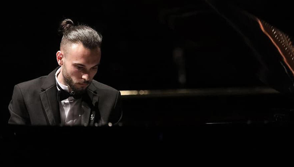 یک نوازنده سوری برنده جایزه دوم در مسابقات بین المللی ”Four Notes” شد 28-5-2024