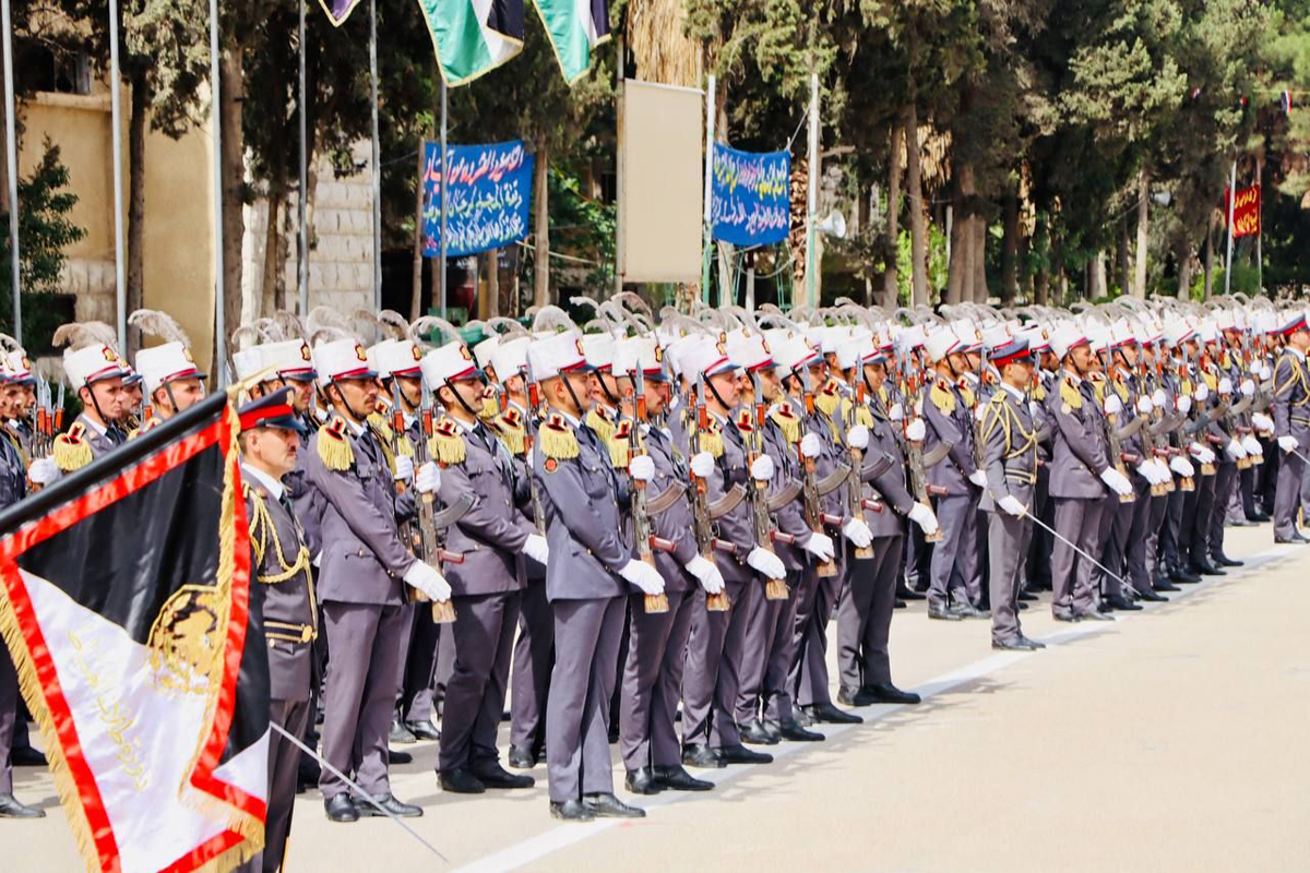 فارغ التحصیلی یک دسته جدید از افسران نیروهای امنیت داخلی 29-5-2024
